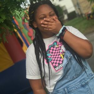 Meet your Posher, Amber